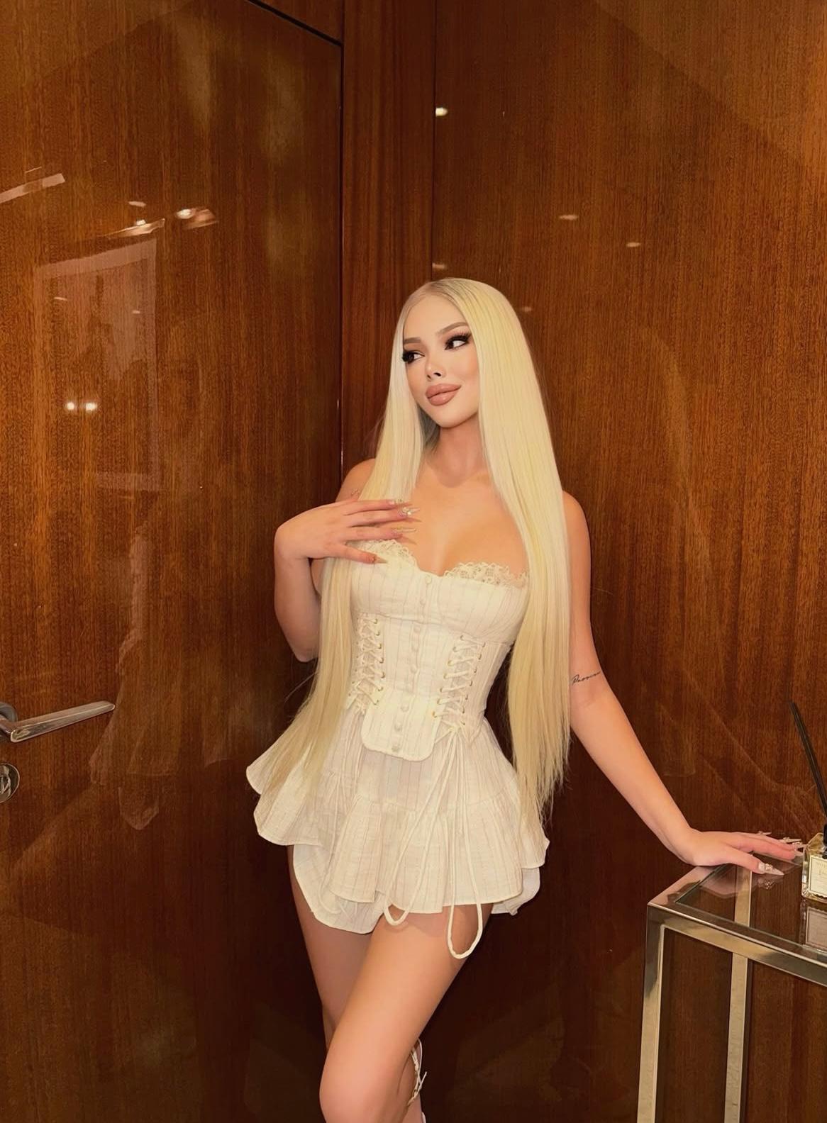 Erzurum seksi escort Selin
